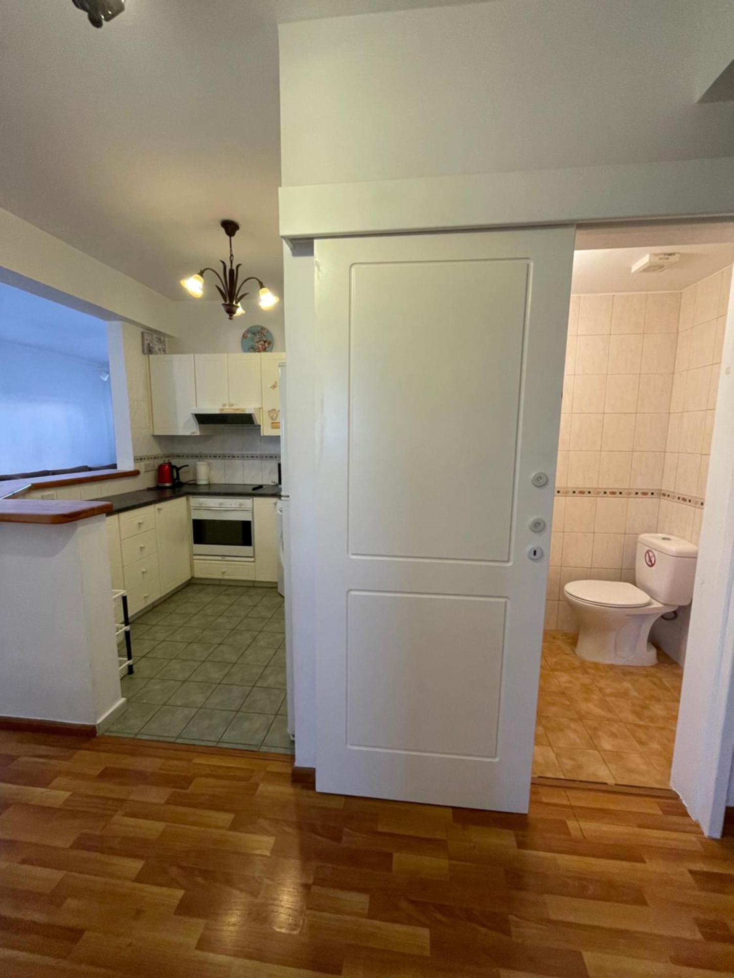 Limnaria Gardens Two Bedroom Apartment With Balcony 파포스 외부 사진